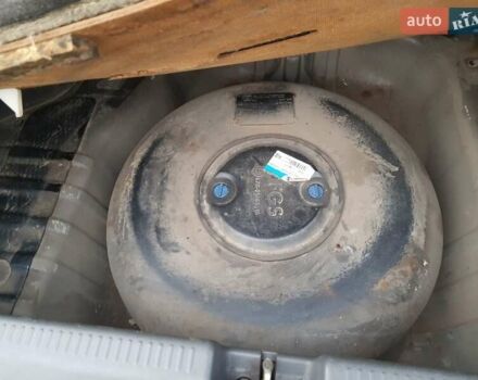 Чорний Міцубісі Lancer, об'ємом двигуна 1.58 л та пробігом 290 тис. км за 3200 $, фото 14 на Automoto.ua