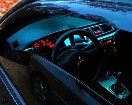 Чорний Міцубісі Lancer, об'ємом двигуна 1.6 л та пробігом 240 тис. км за 4000 $, фото 3 на Automoto.ua