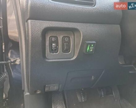 Черный Мицубиси Лансер, объемом двигателя 1.6 л и пробегом 170 тыс. км за 6000 $, фото 5 на Automoto.ua