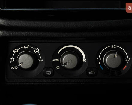 Черный Мицубиси Лансер, объемом двигателя 2 л и пробегом 253 тыс. км за 6900 $, фото 10 на Automoto.ua