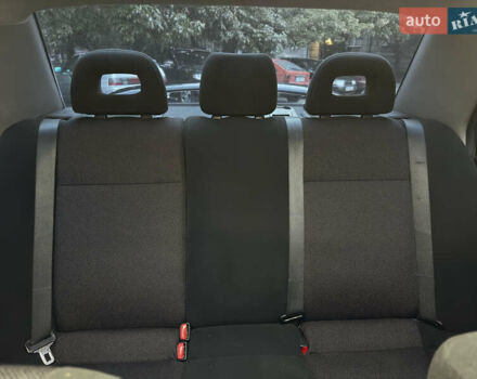 Черный Мицубиси Лансер, объемом двигателя 2 л и пробегом 255 тыс. км за 5000 $, фото 7 на Automoto.ua