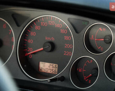 Черный Мицубиси Лансер, объемом двигателя 2 л и пробегом 253 тыс. км за 6900 $, фото 9 на Automoto.ua