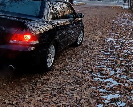 Чорний Міцубісі Lancer, об'ємом двигуна 1.6 л та пробігом 345 тис. км за 3700 $, фото 6 на Automoto.ua