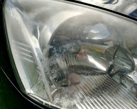 Черный Мицубиси Лансер, объемом двигателя 1.58 л и пробегом 200 тыс. км за 4000 $, фото 2 на Automoto.ua