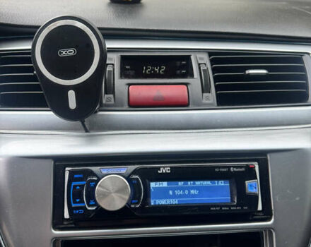 Чорний Міцубісі Lancer, об'ємом двигуна 2 л та пробігом 210 тис. км за 5500 $, фото 34 на Automoto.ua