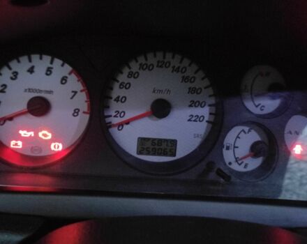 Чорний Міцубісі Lancer, об'ємом двигуна 1.6 л та пробігом 259 тис. км за 4500 $, фото 6 на Automoto.ua