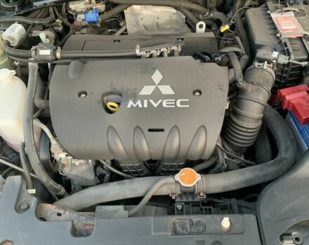 Черный Мицубиси Лансер, объемом двигателя 2 л и пробегом 208 тыс. км за 4300 $, фото 6 на Automoto.ua