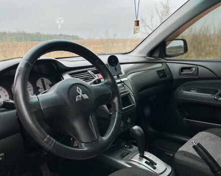 Чорний Міцубісі Lancer, об'ємом двигуна 1.6 л та пробігом 212 тис. км за 4700 $, фото 8 на Automoto.ua