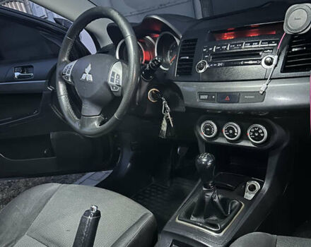 Чорний Міцубісі Lancer, об'ємом двигуна 2 л та пробігом 256 тис. км за 5500 $, фото 10 на Automoto.ua