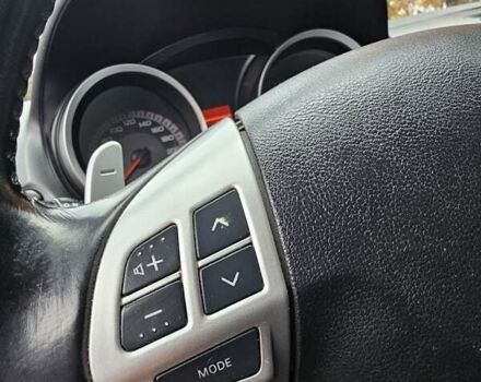 Міцубісі Lancer 2007 у Києві на Automoto.ua Чорний Міцубісі Lancer, об'ємом двигуна 2 л та пробігом 115 тис. км за 5000 $, фото 23 на Automoto.ua