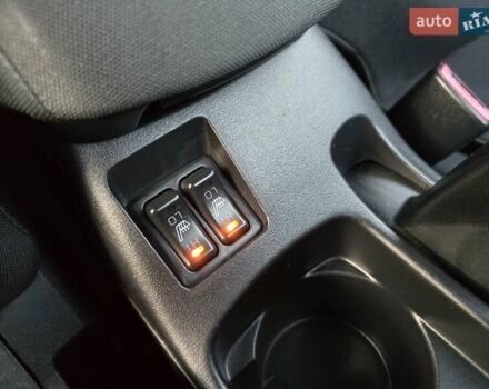 Черный Мицубиси Лансер, объемом двигателя 2 л и пробегом 260 тыс. км за 6555 $, фото 36 на Automoto.ua