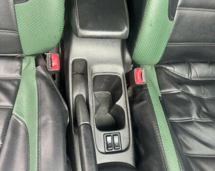 Чорний Міцубісі Lancer, об'ємом двигуна 2 л та пробігом 210 тис. км за 5500 $, фото 31 на Automoto.ua