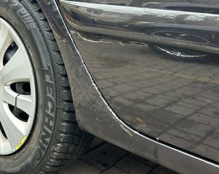 Чорний Міцубісі Lancer, об'ємом двигуна 1.59 л та пробігом 300 тис. км за 3400 $, фото 11 на Automoto.ua