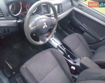 Черный Мицубиси Лансер, объемом двигателя 1.5 л и пробегом 270 тыс. км за 4500 $, фото 13 на Automoto.ua