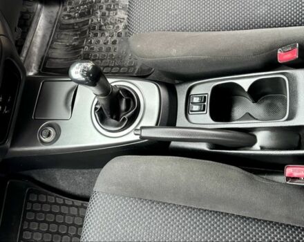 Чорний Міцубісі Lancer, об'ємом двигуна 1.6 л та пробігом 216 тис. км за 4990 $, фото 20 на Automoto.ua