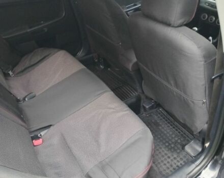 Чорний Міцубісі Lancer, об'ємом двигуна 2 л та пробігом 273 тис. км за 7100 $, фото 6 на Automoto.ua
