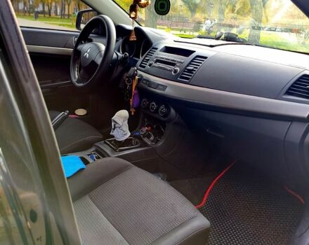 Черный Мицубиси Лансер, объемом двигателя 1.5 л и пробегом 207 тыс. км за 5500 $, фото 8 на Automoto.ua