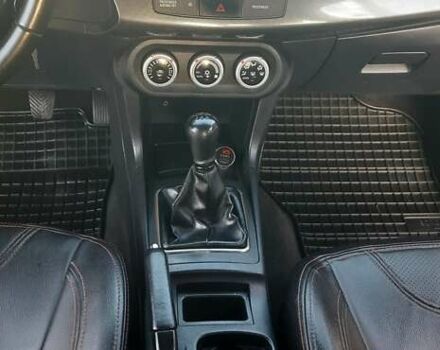 Міцубісі Lancer 2007 у Києві на Automoto.ua Чорний Міцубісі Lancer, об'ємом двигуна 2 л та пробігом 238 тис. км за 5350 $, фото 14 на Automoto.ua