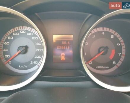 Черный Мицубиси Лансер, объемом двигателя 1.5 л и пробегом 240 тыс. км за 6900 $, фото 6 на Automoto.ua