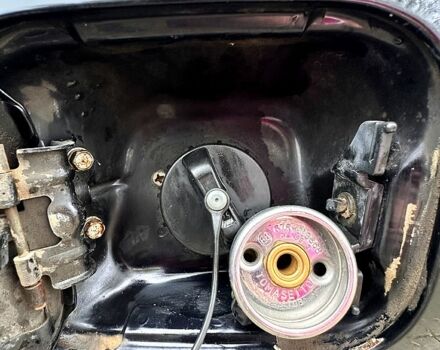 Черный Мицубиси Лансер, объемом двигателя 1.6 л и пробегом 185 тыс. км за 5500 $, фото 11 на Automoto.ua