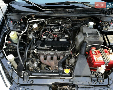 Чорний Міцубісі Lancer, об'ємом двигуна 1.6 л та пробігом 277 тис. км за 3900 $, фото 17 на Automoto.ua
