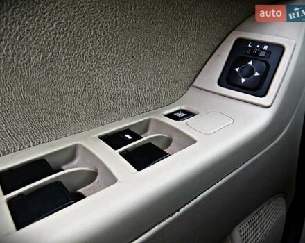 Мицубиси Лансер 2008 в Черкассах на Automoto.ua Черный Мицубиси Лансер, объемом двигателя 2 л и пробегом 178 тыс. км за 7400 $, фото 6 на Automoto.ua