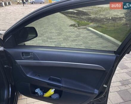 Чорний Міцубісі Lancer, об'ємом двигуна 1.5 л та пробігом 184 тис. км за 6000 $, фото 17 на Automoto.ua