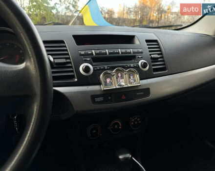 Черный Мицубиси Лансер, объемом двигателя 1.5 л и пробегом 285 тыс. км за 4800 $, фото 19 на Automoto.ua