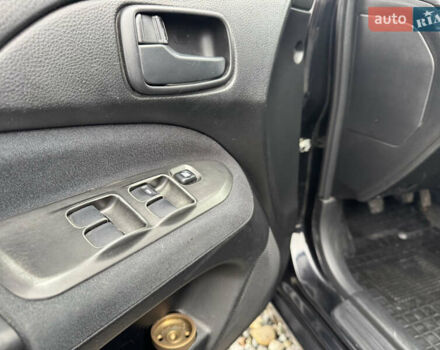 Черный Мицубиси Лансер, объемом двигателя 1.58 л и пробегом 202 тыс. км за 4100 $, фото 13 на Automoto.ua