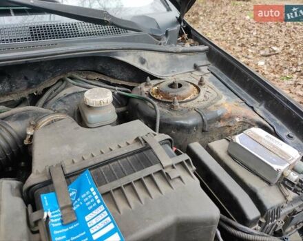 Чорний Міцубісі Lancer, об'ємом двигуна 1.6 л та пробігом 335 тис. км за 3100 $, фото 2 на Automoto.ua