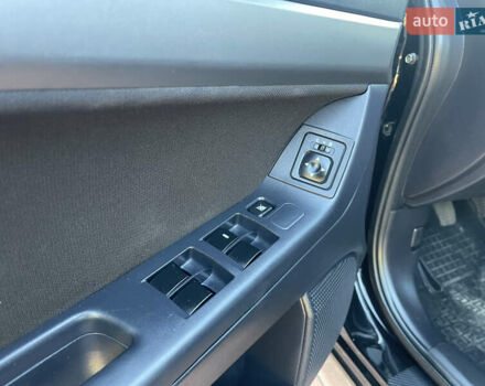 Черный Мицубиси Лансер, объемом двигателя 1.5 л и пробегом 263 тыс. км за 5300 $, фото 10 на Automoto.ua