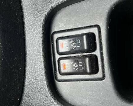 Чорний Міцубісі Lancer, об'ємом двигуна 1.6 л та пробігом 340 тис. км за 6190 $, фото 22 на Automoto.ua