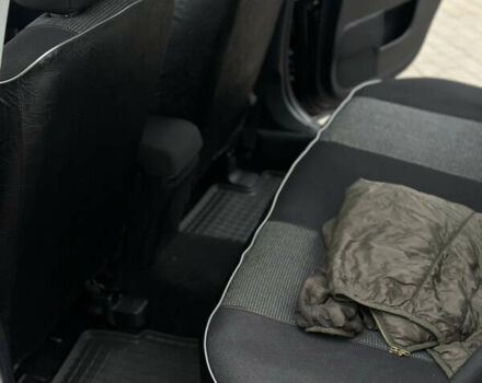 Чорний Міцубісі Lancer, об'ємом двигуна 1.5 л та пробігом 111 тис. км за 6999 $, фото 47 на Automoto.ua