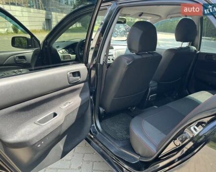 Чорний Міцубісі Lancer, об'ємом двигуна 1.6 л та пробігом 296 тис. км за 4200 $, фото 28 на Automoto.ua