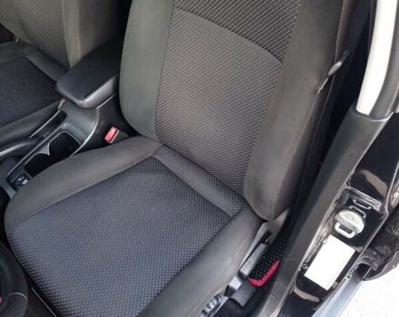 Чорний Міцубісі Lancer, об'ємом двигуна 1.58 л та пробігом 286 тис. км за 4950 $, фото 18 на Automoto.ua