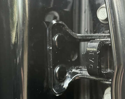 Черный Мицубиси Лансер, объемом двигателя 2 л и пробегом 206 тыс. км за 5600 $, фото 92 на Automoto.ua