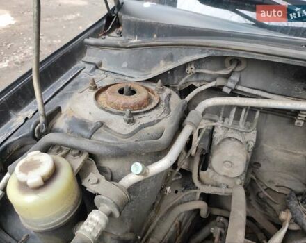 Чорний Міцубісі Lancer, об'ємом двигуна 1.6 л та пробігом 335 тис. км за 3100 $, фото 3 на Automoto.ua