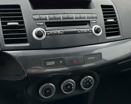 Чорний Міцубісі Lancer, об'ємом двигуна 2 л та пробігом 199 тис. км за 7900 $, фото 30 на Automoto.ua