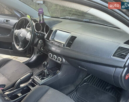 Чорний Міцубісі Lancer, об'ємом двигуна 2 л та пробігом 300 тис. км за 4600 $, фото 15 на Automoto.ua