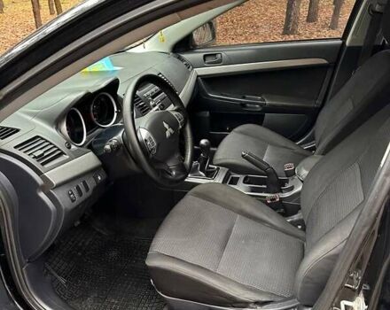 Чорний Міцубісі Lancer, об'ємом двигуна 2 л та пробігом 263 тис. км за 5750 $, фото 6 на Automoto.ua