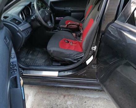 Черный Мицубиси Лансер, объемом двигателя 1.5 л и пробегом 167 тыс. км за 5500 $, фото 3 на Automoto.ua