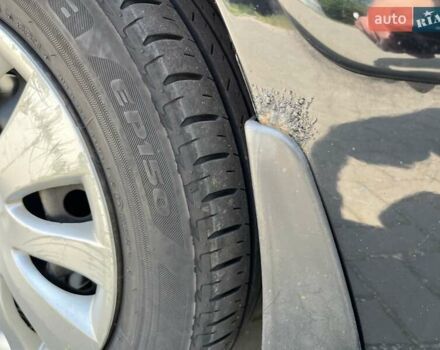 Чорний Міцубісі Lancer, об'ємом двигуна 1.6 л та пробігом 296 тис. км за 4200 $, фото 26 на Automoto.ua