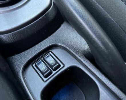 Черный Мицубиси Лансер, объемом двигателя 1.6 л и пробегом 225 тыс. км за 3400 $, фото 26 на Automoto.ua