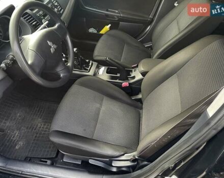 Чорний Міцубісі Lancer, об'ємом двигуна 1.5 л та пробігом 184 тис. км за 6000 $, фото 8 на Automoto.ua