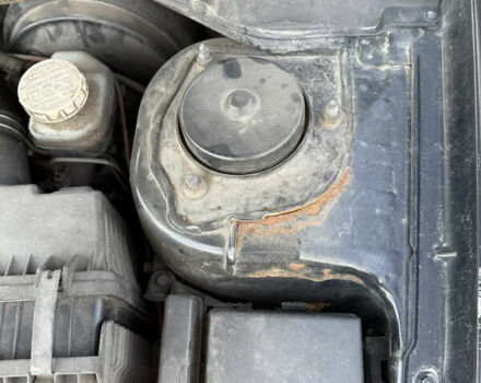 Черный Мицубиси Лансер, объемом двигателя 1.6 л и пробегом 321 тыс. км за 5000 $, фото 43 на Automoto.ua