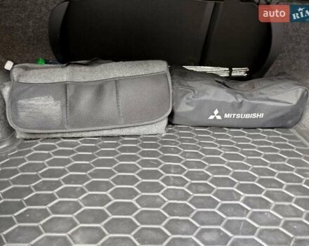 Черный Мицубиси Лансер, объемом двигателя 1.58 л и пробегом 78 тыс. км за 6500 $, фото 16 на Automoto.ua