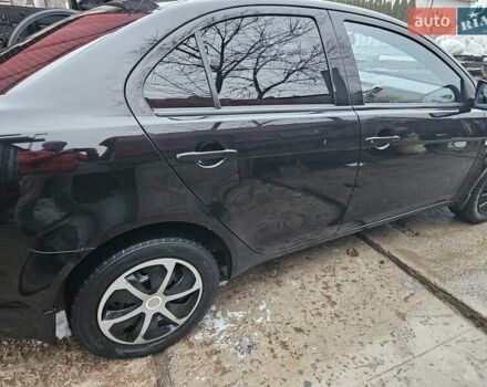 Черный Мицубиси Лансер, объемом двигателя 1.5 л и пробегом 222 тыс. км за 4900 $, фото 7 на Automoto.ua