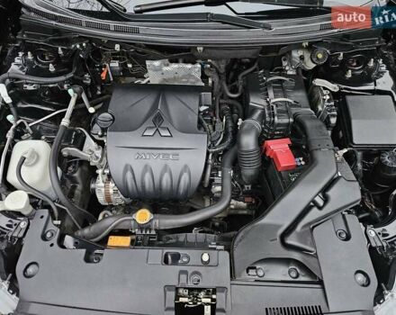 Черный Мицубиси Лансер, объемом двигателя 1.5 л и пробегом 222 тыс. км за 4900 $, фото 10 на Automoto.ua