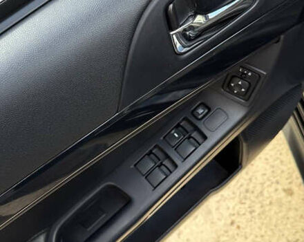 Міцубісі Lancer 2013 у Дніпро (Дніпропетровську) на Automoto.ua Чорний Міцубісі Lancer, об'ємом двигуна 1.6 л та пробігом 178 тис. км за 7500 $, фото 5 на Automoto.ua