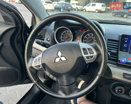 Міцубісі Lancer 2015 у Вінниці на Automoto.ua Чорний Міцубісі Lancer, об'ємом двигуна 2 л та пробігом 213 тис. км за 9299 $, фото 37 на Automoto.ua